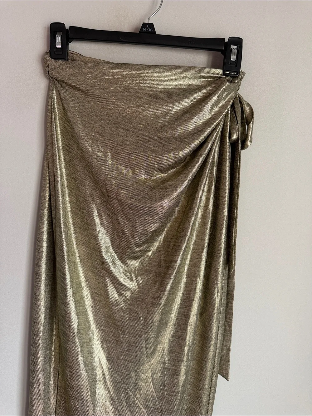 Michael Costello x REVOLVE Vanessa Skirt in Gold Small